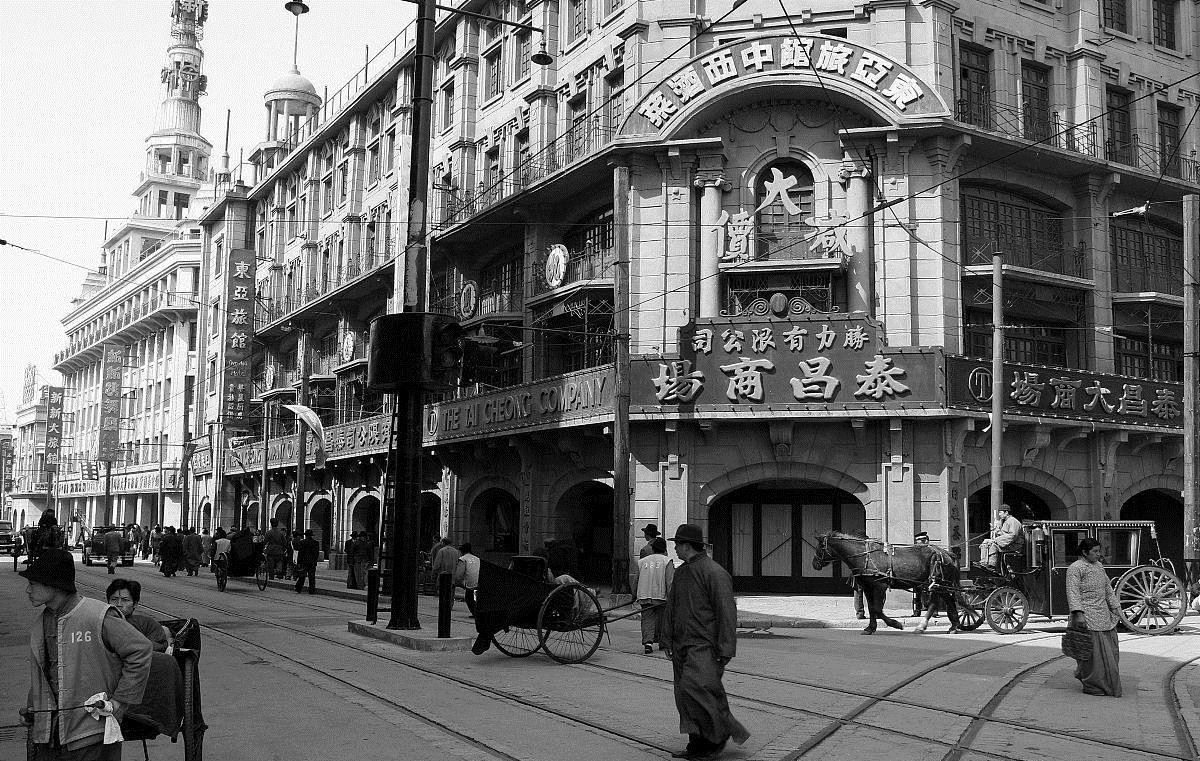 1949年毛主席密令罗瑞卿查案，罗心有顾虑，毛主席：天塌了我顶着