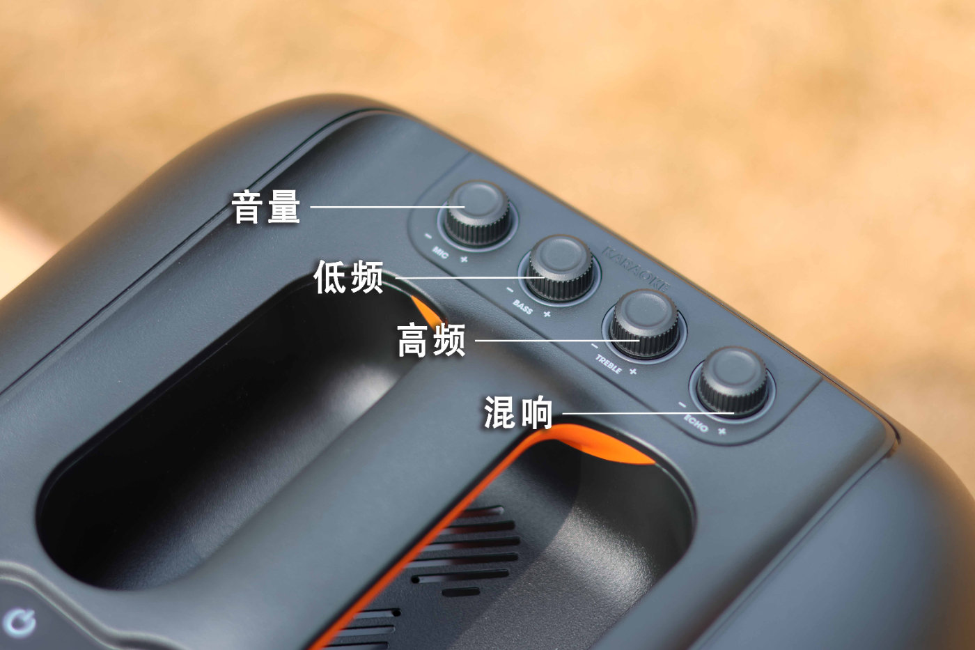 双无线话筒大功率蓝牙音响,jbl户外音箱710对比评测