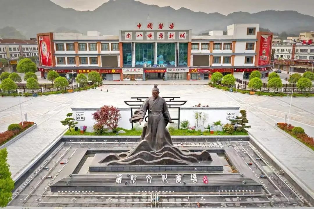 近乡情怯，归来仍是少年！