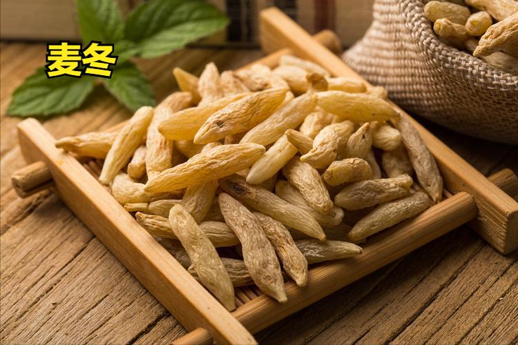 只用黄芪泡水喝有用吗,黄芪一年四季配什么泡水喝