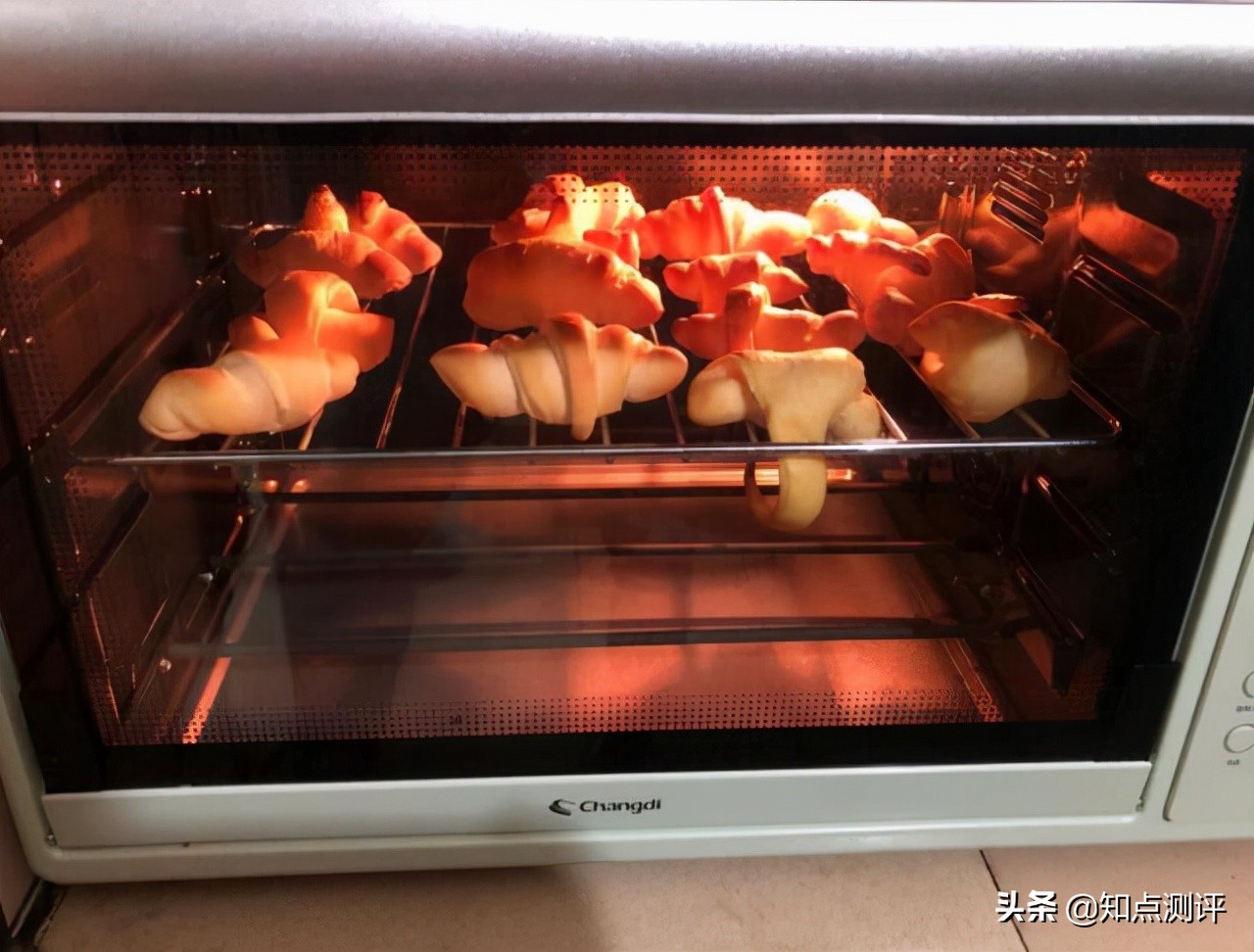 海氏i7和长帝风炉烤箱哪个好用,长帝烤箱32k和32pd有什么区别
