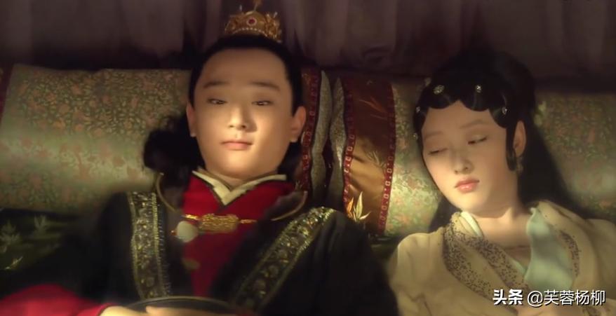 红楼梦新旧对比黛玉给宝玉喂酒,红楼梦不同版本对比视频