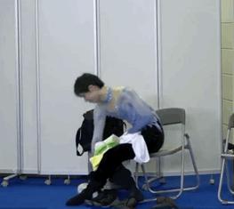 羽生结弦的背包装的什么,羽生结弦百宝箱