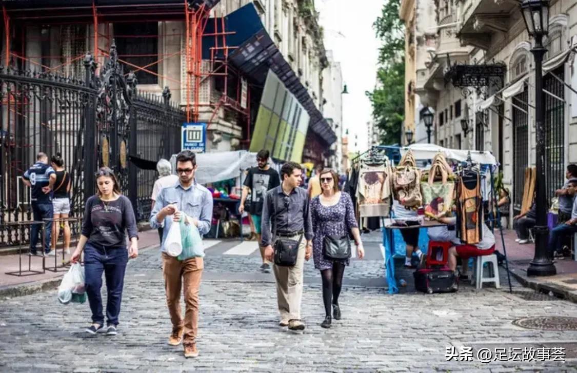 南美贫民窟足球,南美洲足球散发着魅力