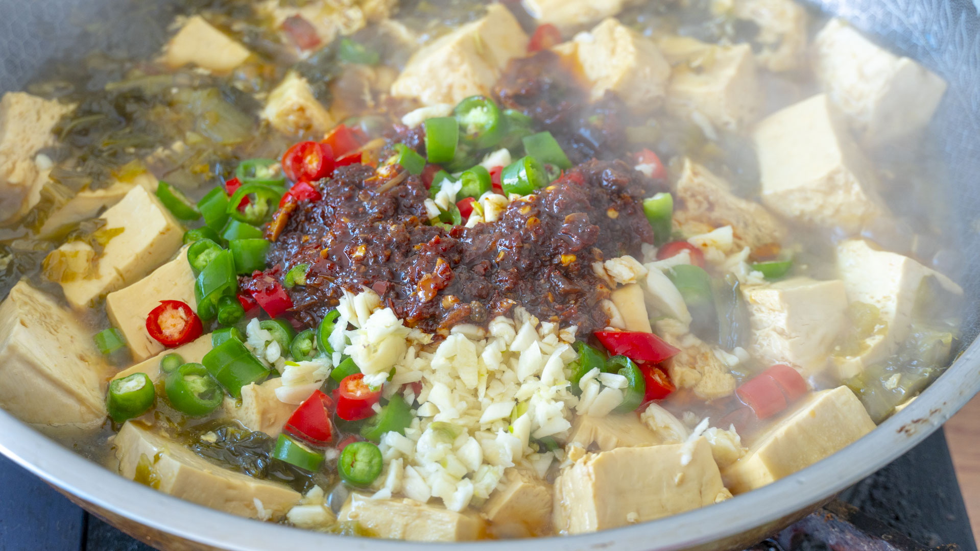 酸菜好吃不发臭的做法,酸菜鲜做的酸菜怎样吃才能更安全