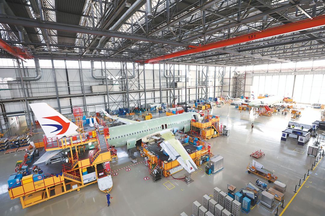 外媒看中国c919首飞,外国评中国c919投入商业运行首飞