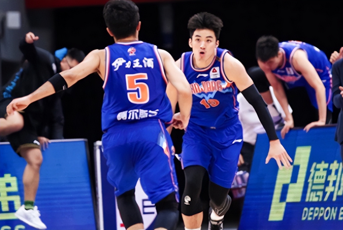 cba新赛季琼斯在哪个队,cba最新球员转会