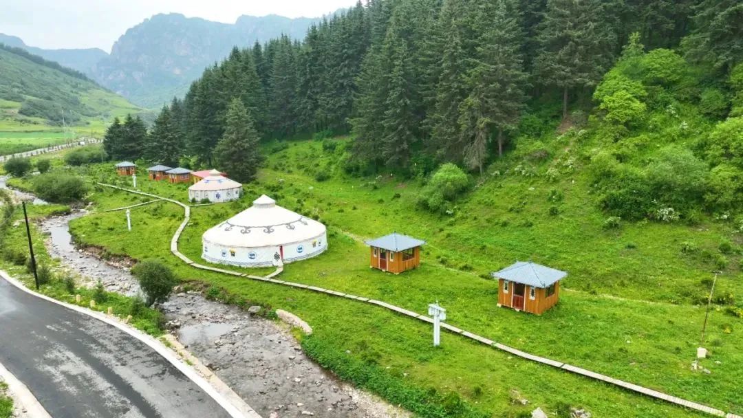 遇见20岁的男孩,遇见20年前的人