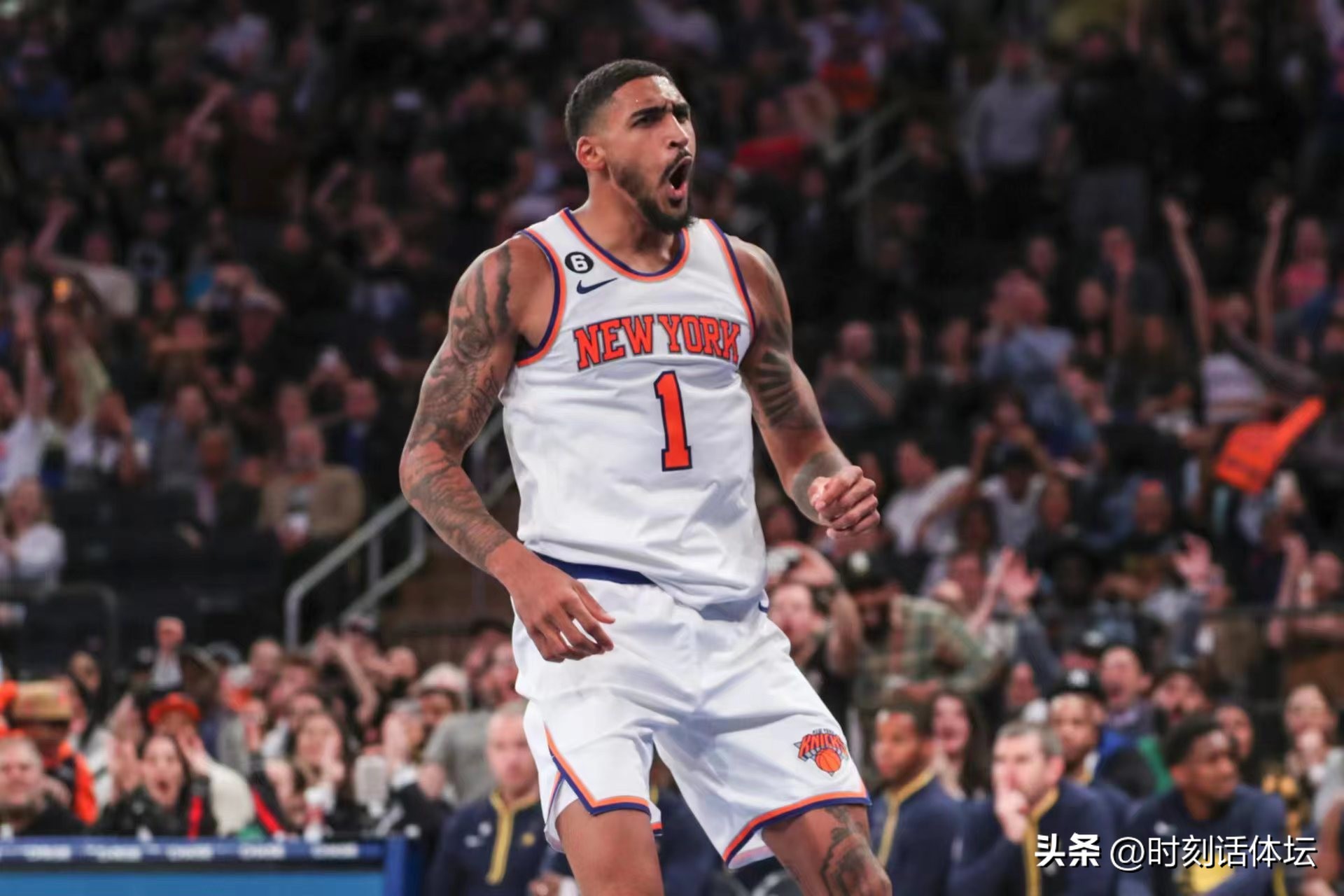 穿30号都是库里，36分13板8三分，大狙最后三不沾，锡伯杜想交易