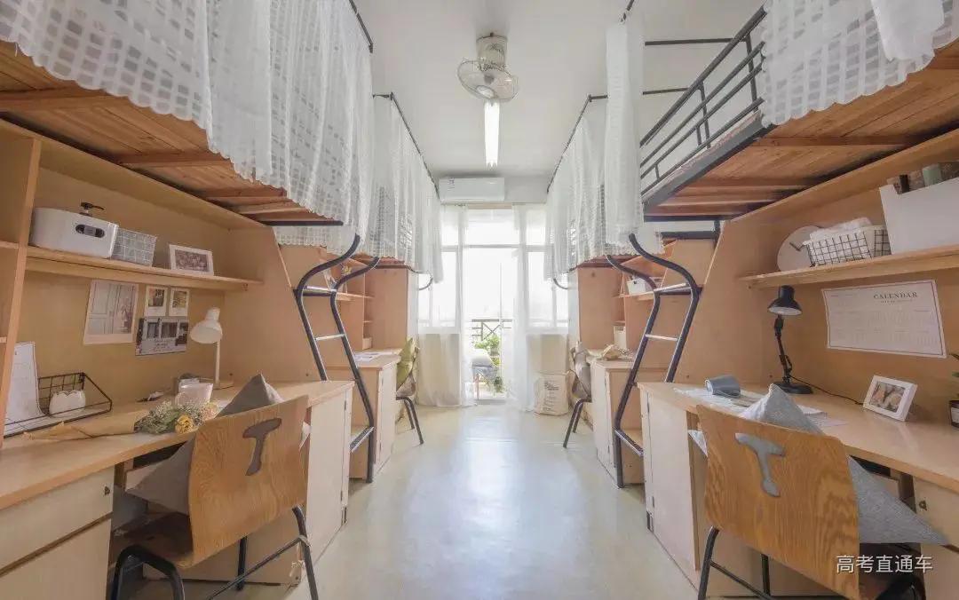 盘点那些环境极好大学宿舍,国内四大豪华大学宿舍