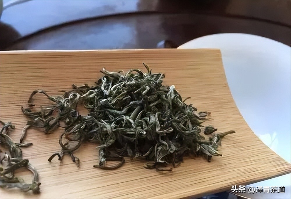“自古名寺出名茶”，什么样的茶才能称为禅茶呢？