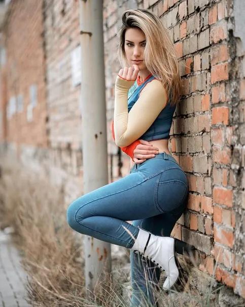 德国丹妮模特,德国52岁名模丹妮拉