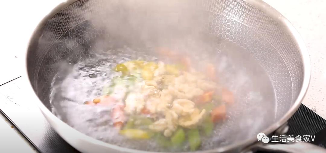 睡眠不足要多吃9种助眠食物,哪些食物吃了是安神助眠的