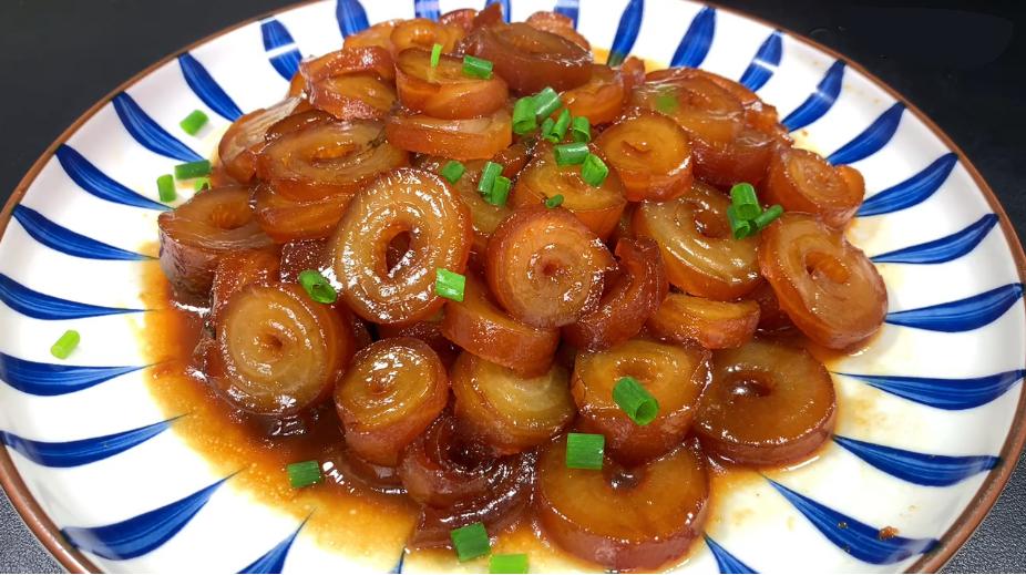 建议女性，多吃这4种“胶原蛋白”食物，改善皮肤松弛，紧致健康