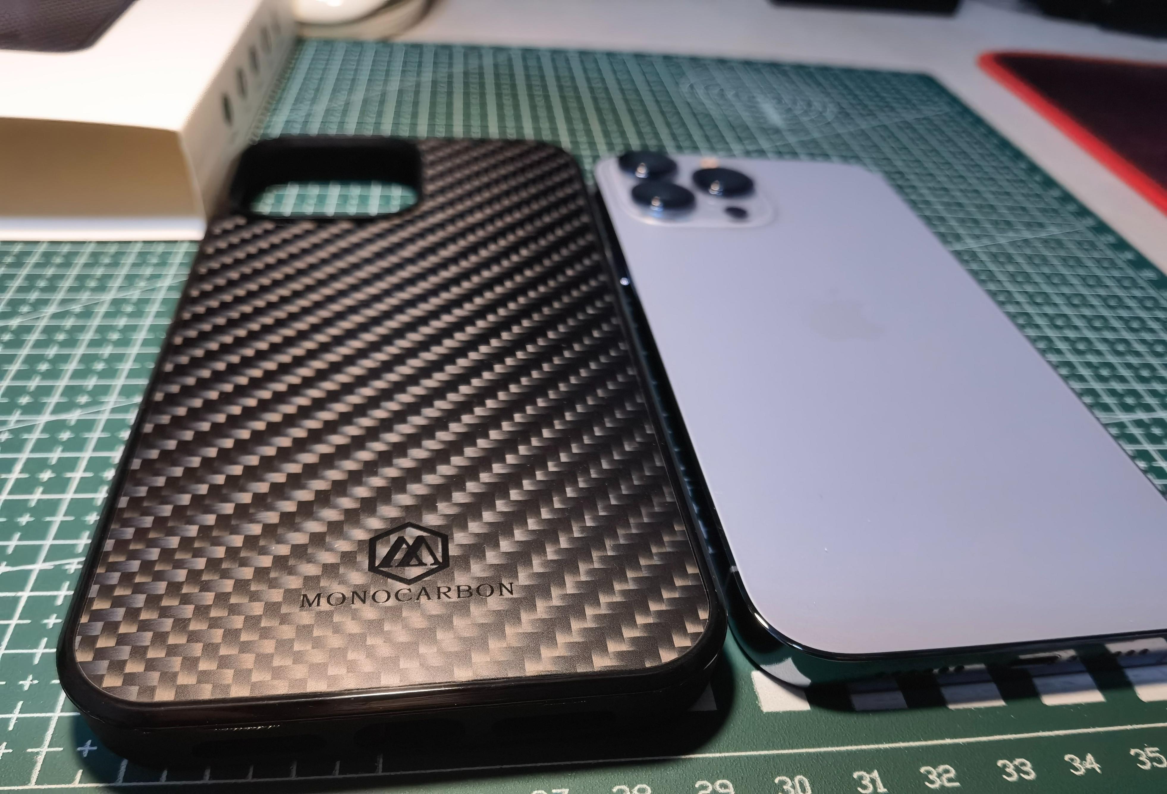碳纤维手机壳有什么值得推荐的,有没有比碳纤维更薄的手机壳