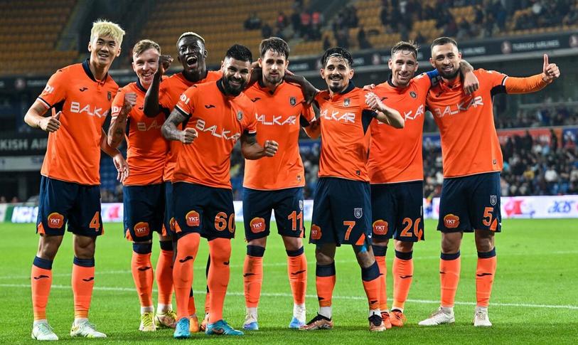 1-1到3-1！留洋一哥踢土超，创历史，拼到抽筋，主帅盛赞：很优秀