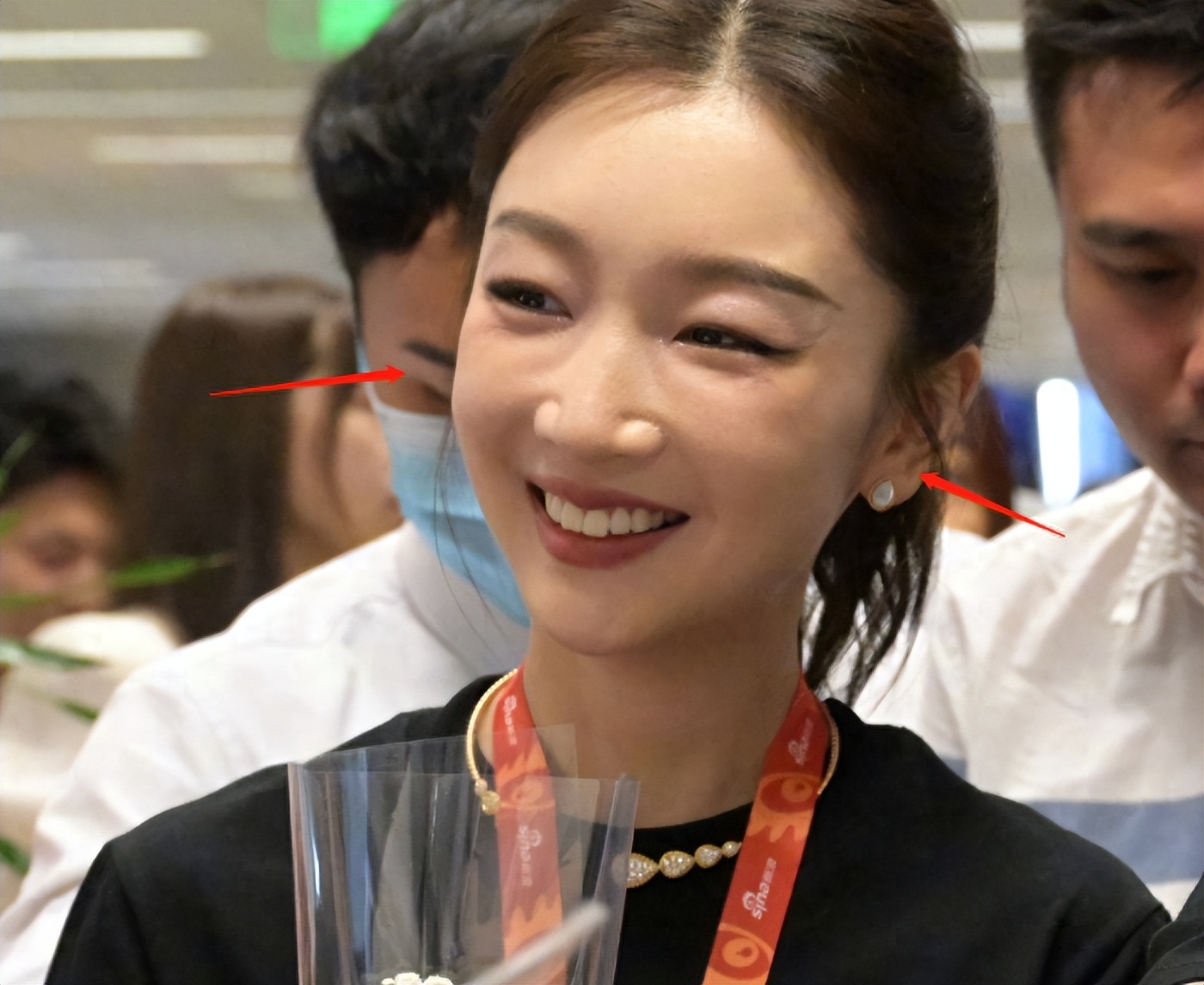 娱乐圈的明星为什么变化那么大,娱乐圈毫无预兆突然变脸的明星