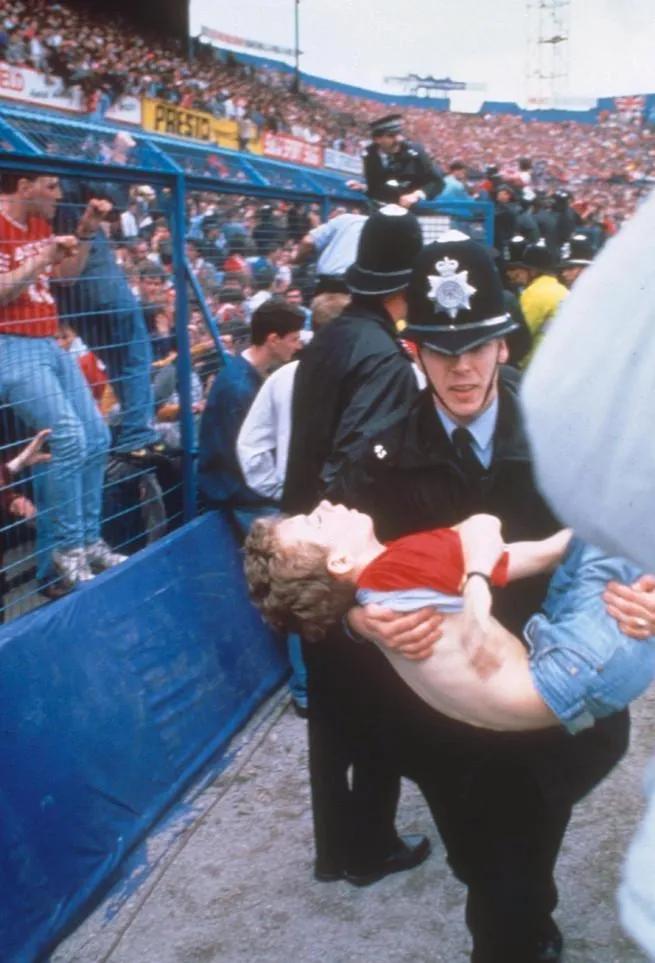 世界踩踏事件伤亡最多的前十,世界踩踏事件死多少人