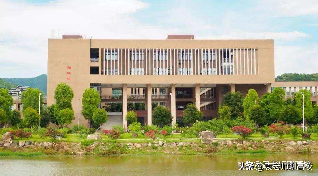 福建江夏学院和广西财经学院,江夏学院和闽江学院金融系哪个好