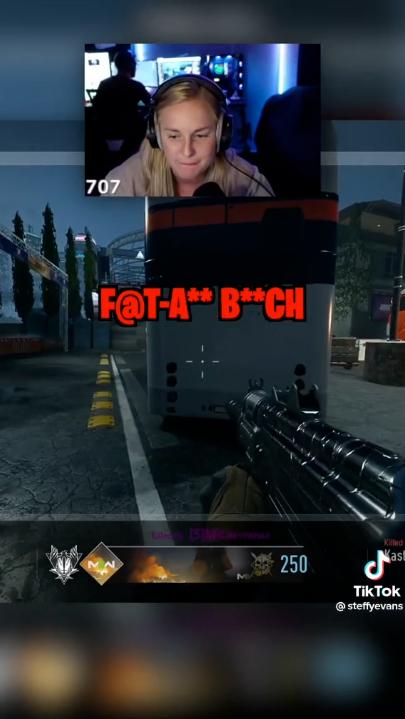 歧视女玩家被打脸,游戏里面歧视女玩家