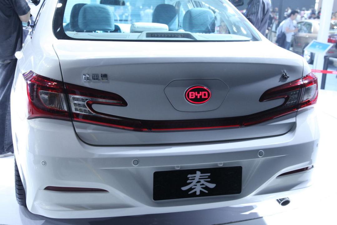 长城汽车连跌三天不涨原因,长城汽车为什么股价跌得这么厉害