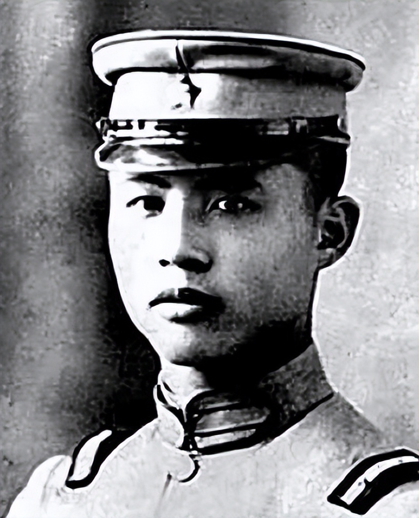 91年吕正操赴美探望张学良，张学良见他好奇问：你咋跟着周恩来了