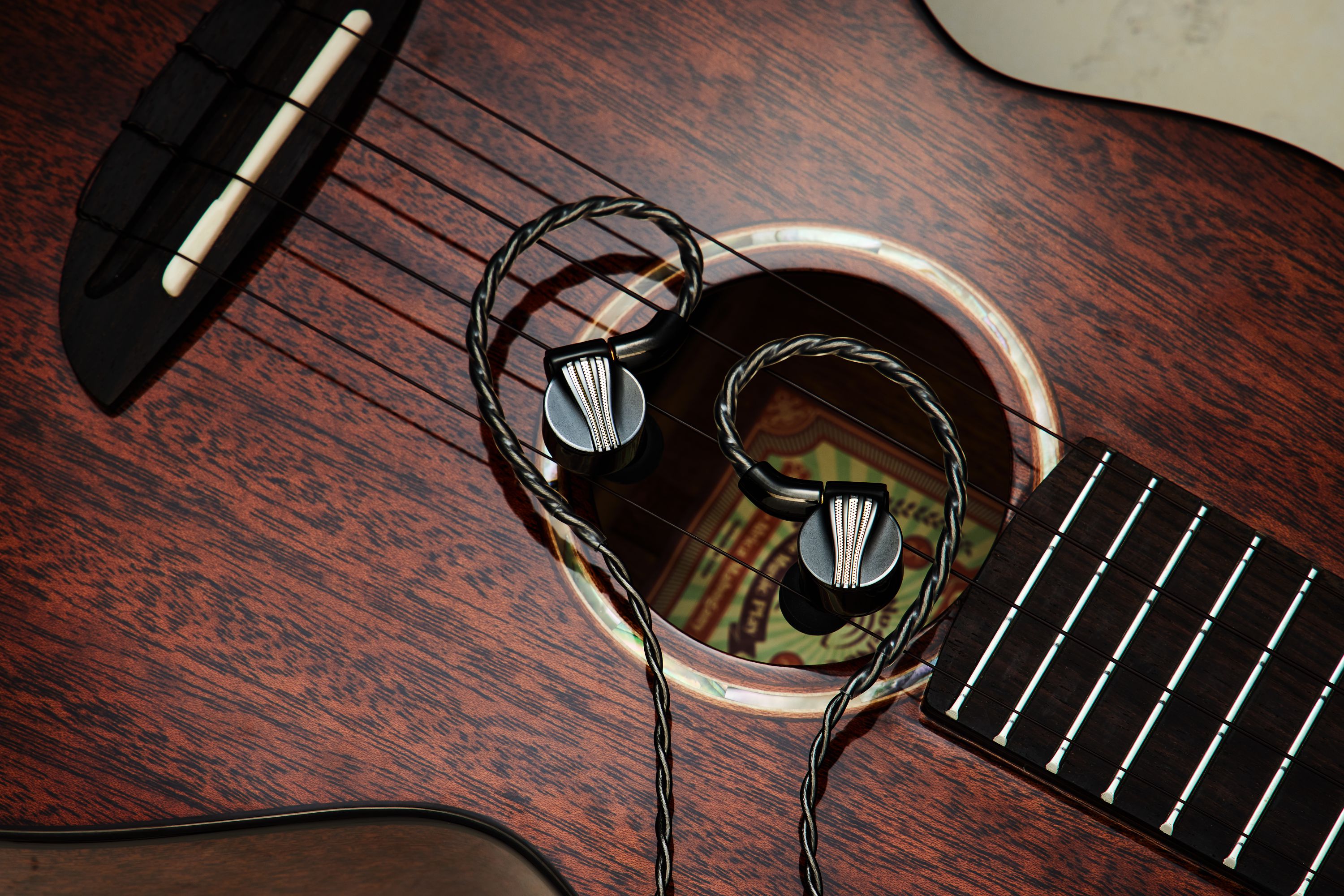 飞傲fh7耳机与fh5对比,飞傲耳机fh15评测