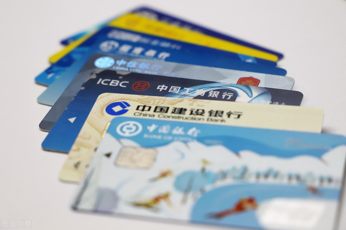 信用卡欠款执行司法冻结多久解冻,信用卡透支被强制执行现场