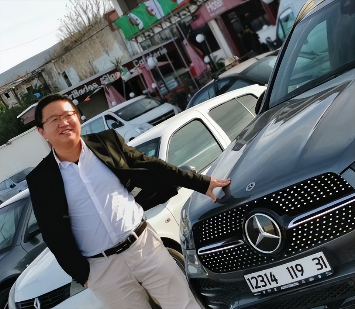 山东农村小伙袁鹏，娶非洲娇妻买7000亩耕地，如今直达人生巅峰