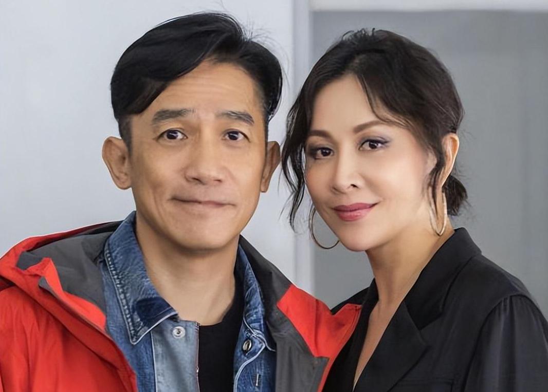 年轻和成龙、周星驰演戏，老了隐居河北农村，68的林威活的太飒了