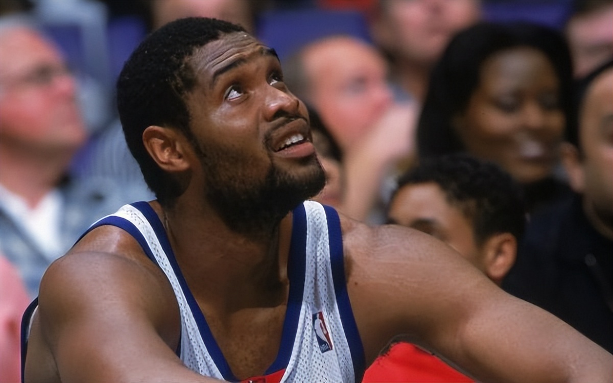 诺维茨基98年来达拉斯,诺维茨基10-11