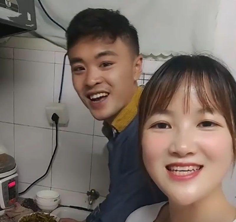 90后小伙带女儿送外卖,送外卖小伙带六个月的女儿