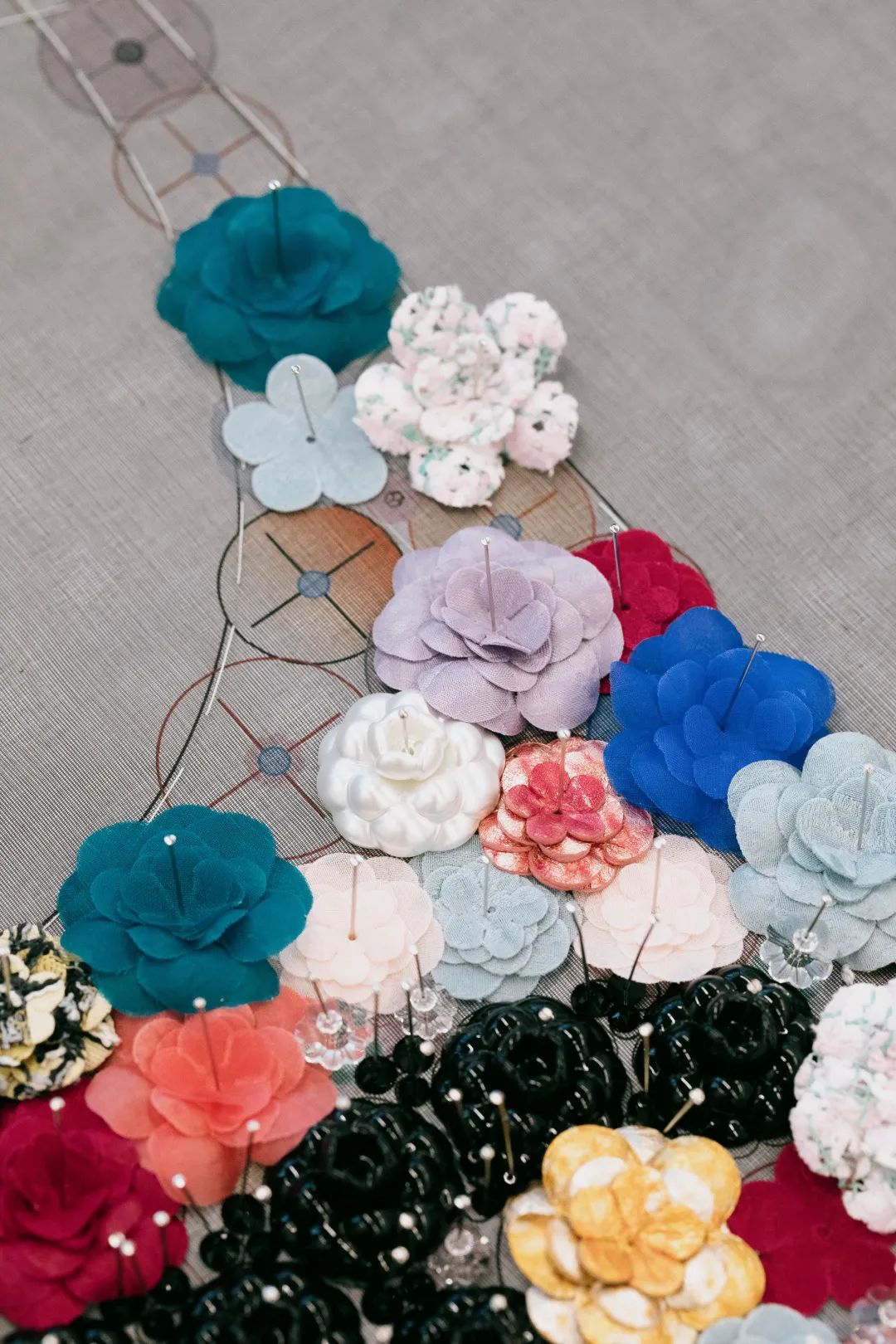 香奈儿2017早秋手工坊,香奈儿高级手工坊发布会视频