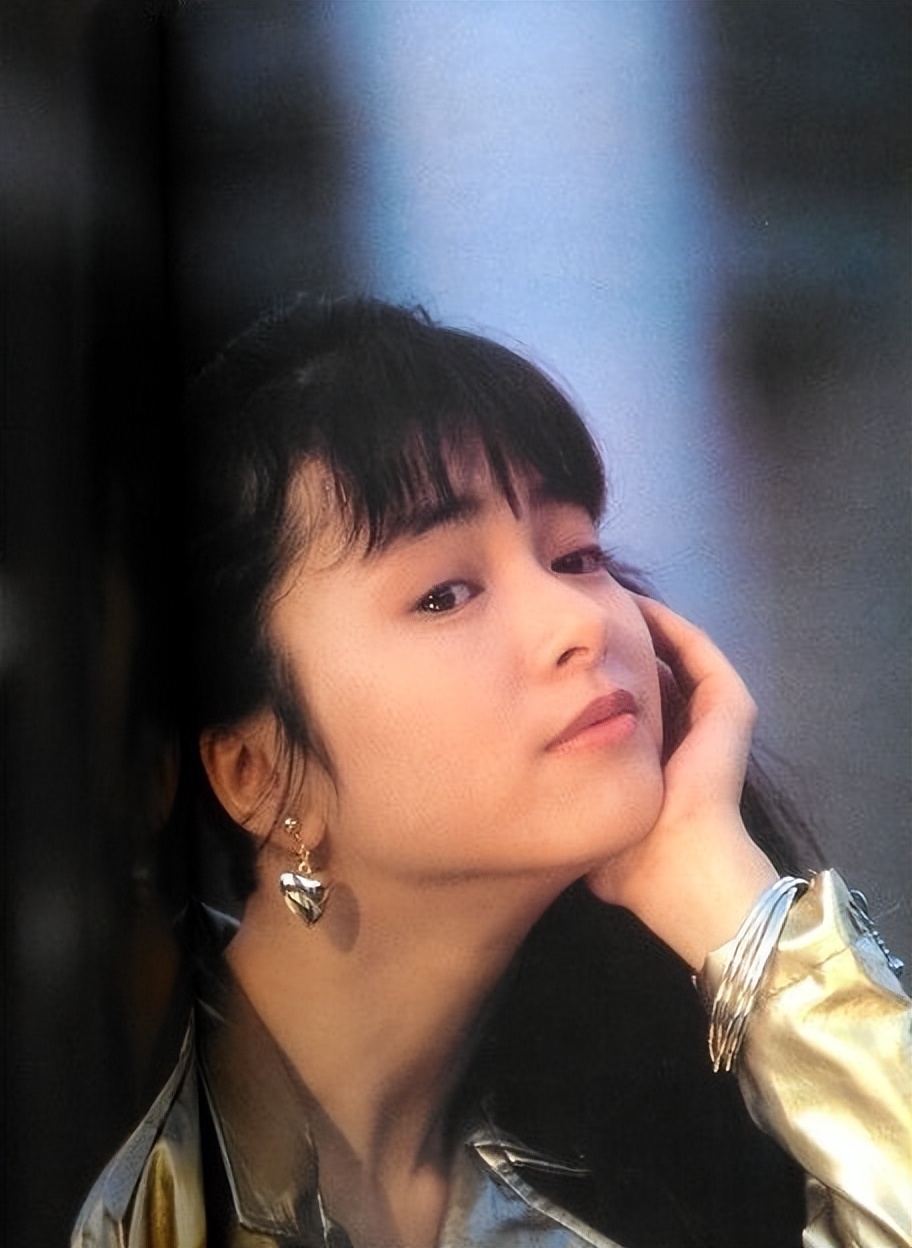 香江群音所有歌手名单,香江美人叶蕴仪