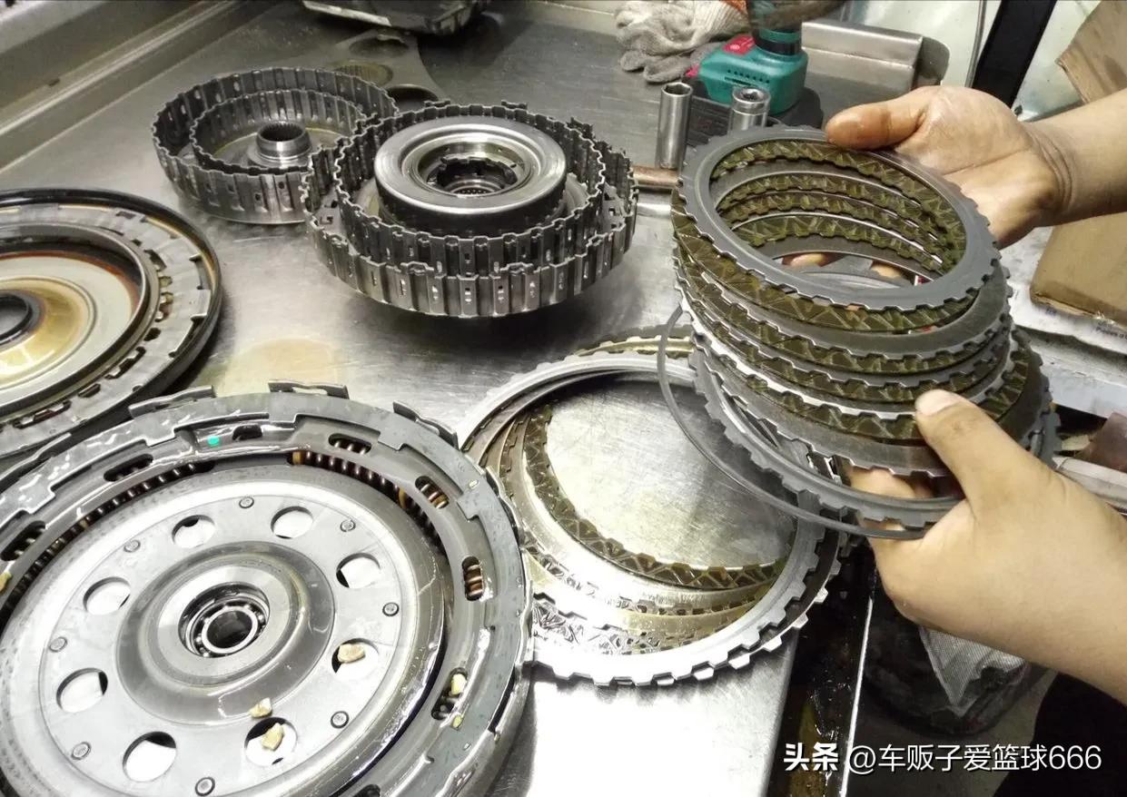 喜欢他就接受他的缺点,大众朗逸6at缺点和优点