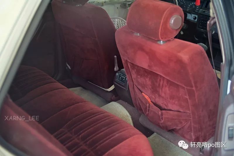 最经典的丰田12代皇冠白色,丰田皇冠2008款2.5手自一体