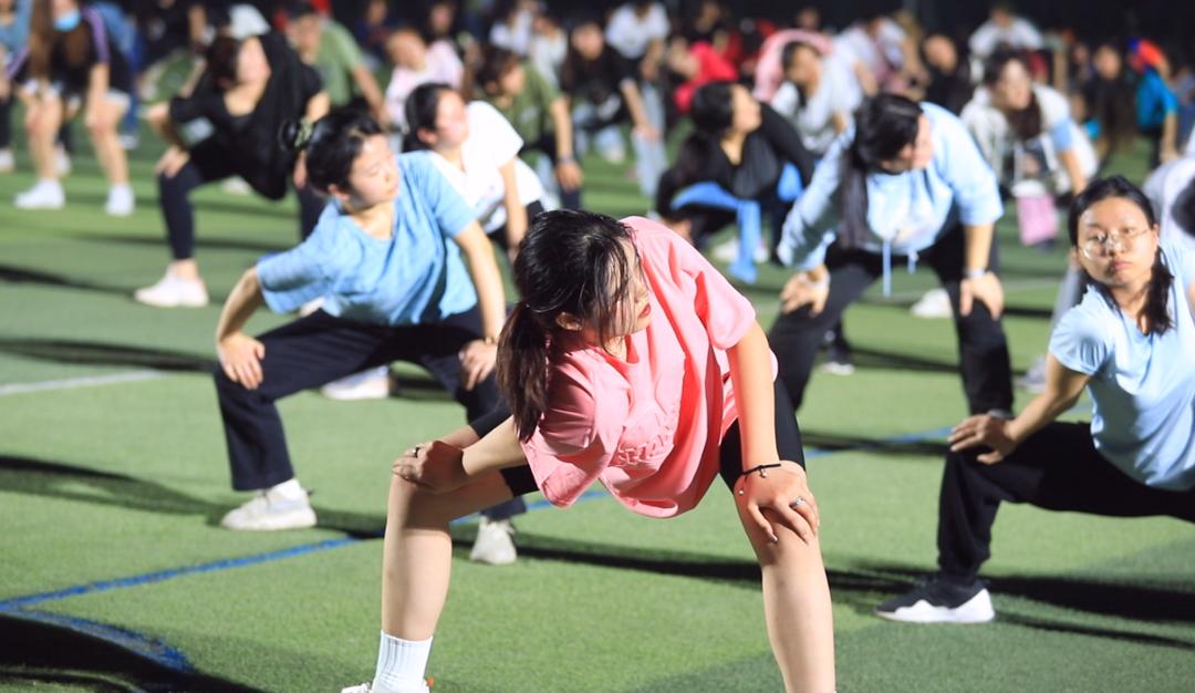 健身姐妹花网红,师大健身女网红