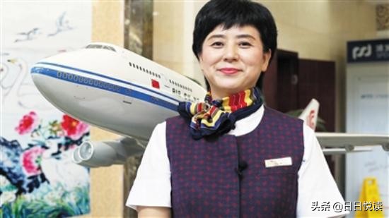 空姐一般多少岁退休,空姐退役后多大退休