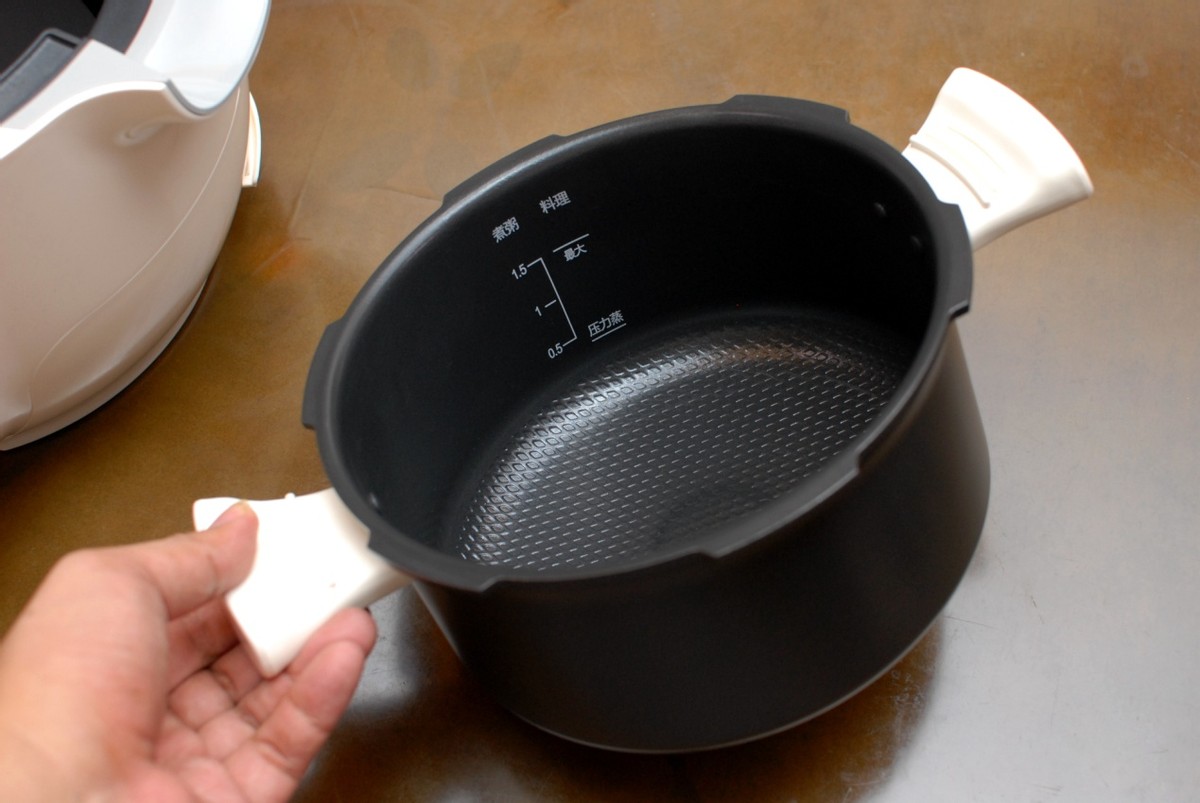 苏泊尔新出的一款高颜值电压力锅,苏泊尔电压力锅哪一款比较好用