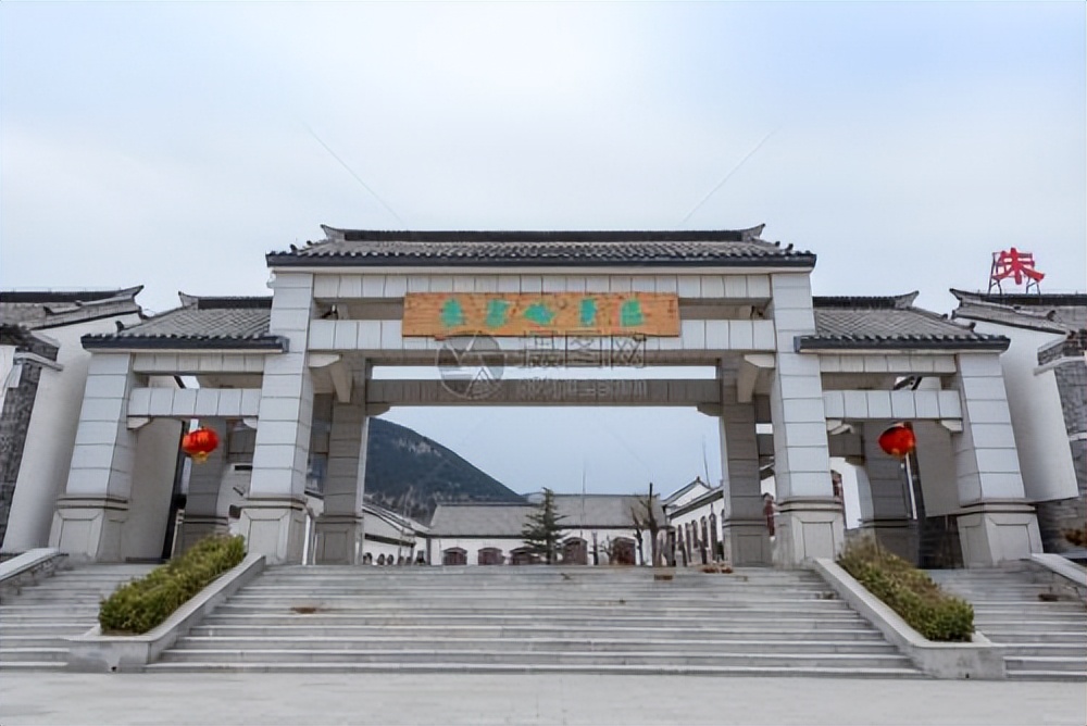 济南夏天适合去的美食街,济南适合看景色的美食