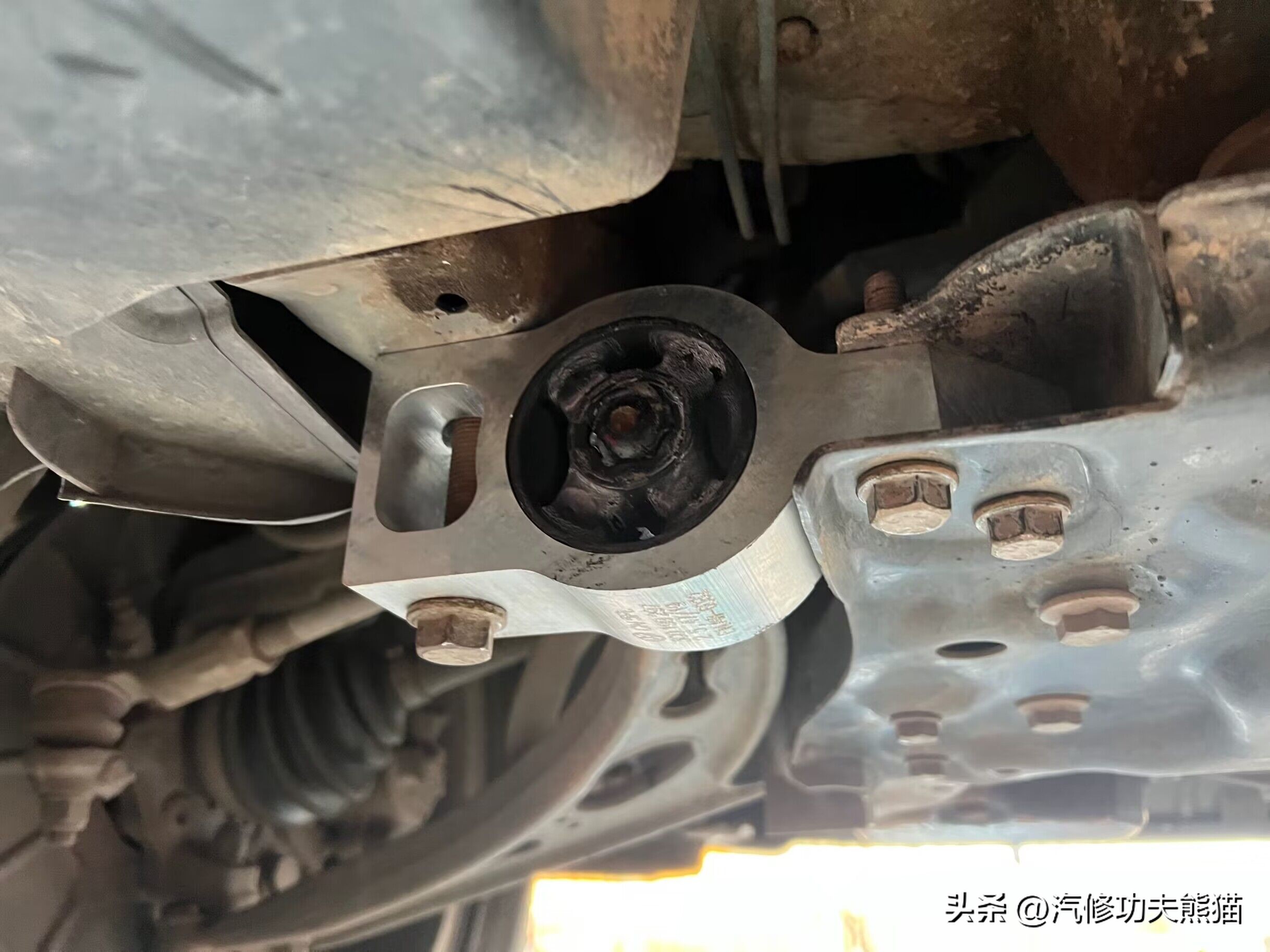 大众途观汽车油耗高加速无力,为什么大众途观会出现故障码