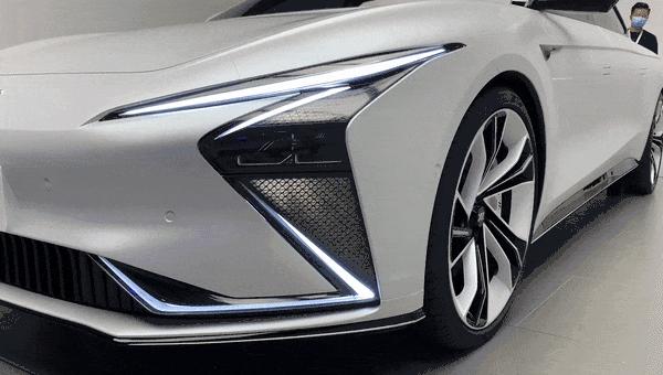 智己l7各版本对比,智己l7发布