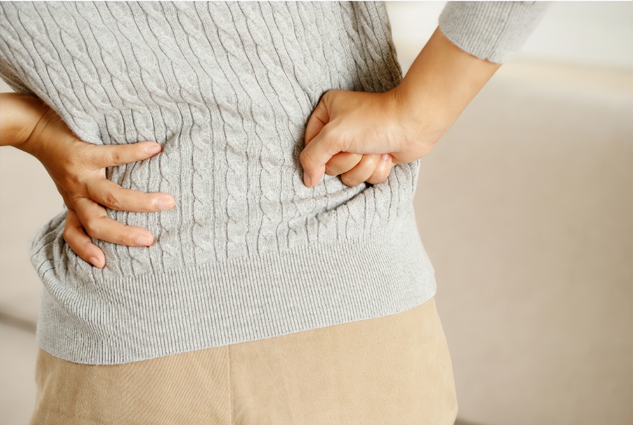 腰痛针灸和贴膏药哪个效果好,腰腿痛针灸最有效吗