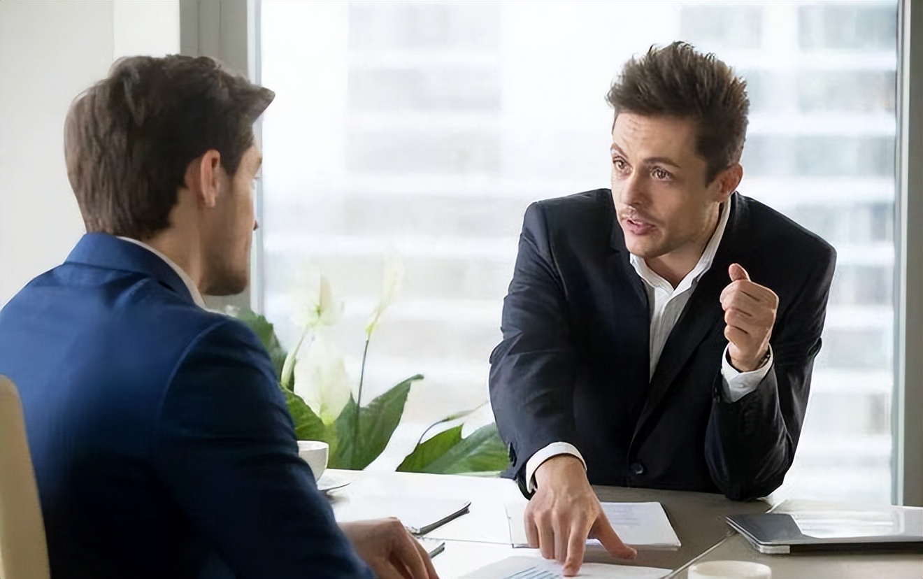 如何跟老板划清关系,跟老板怎么搞好关系