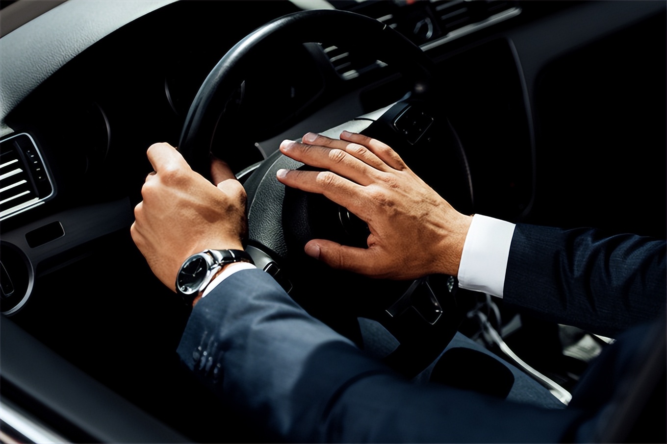 免费二手车估价在线查询平台,二手车估价在线查询免费网站官网