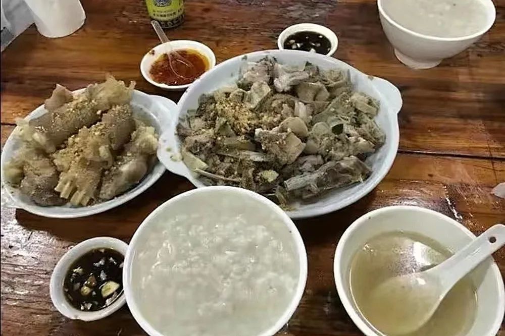 除了淄博还有哪里的烧烤值得打卡,最近火的除了淄博的烧烤还有什么