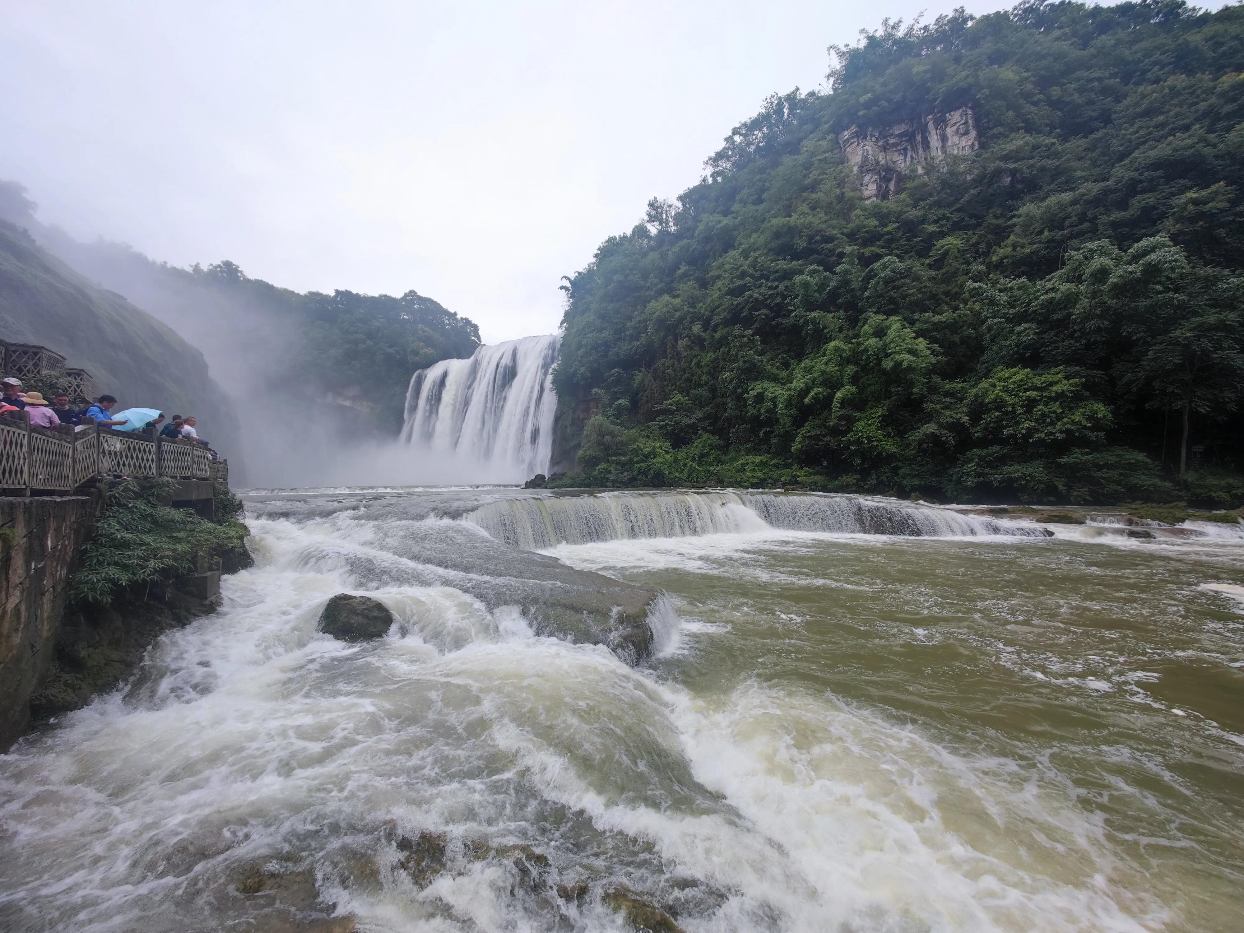 多彩贵州黄果树茅台酒,多彩贵州我的家黄果树