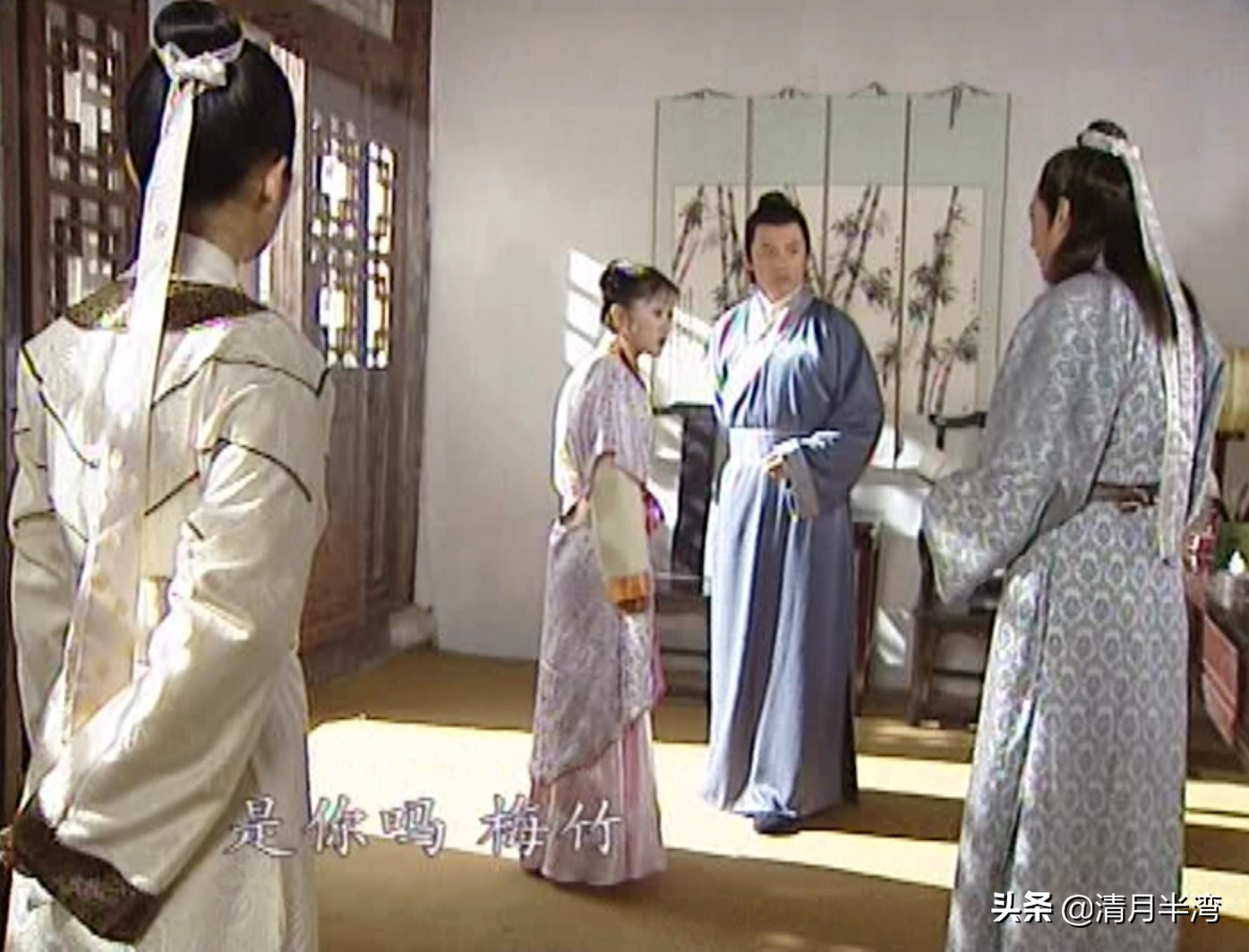 舍不得口红眼线假睫毛,就别女扮男装了,这13位反串才叫尊重观众