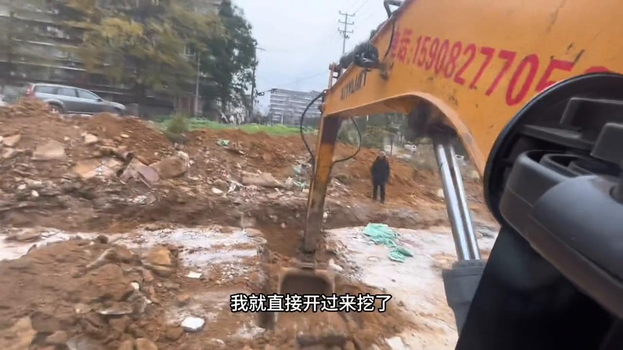 轮挖作业视频,轮挖最新视频