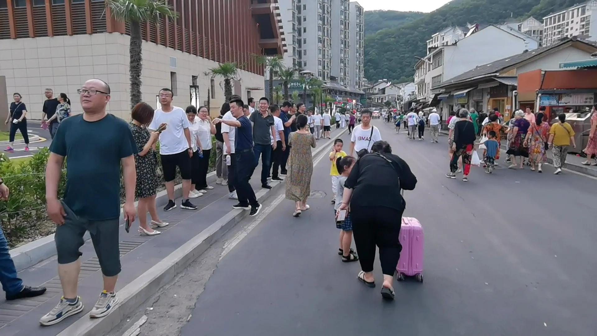 神农架木鱼镇自驾游三天攻略,神农架林区木鱼镇旅游图